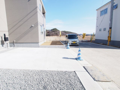 【駐車場】 | Livele Garden.S　本宮岩根　６号棟