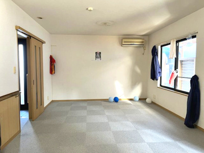 【居間・リビング】 | 豊橋市富士見台4丁目戸建 | リビングです