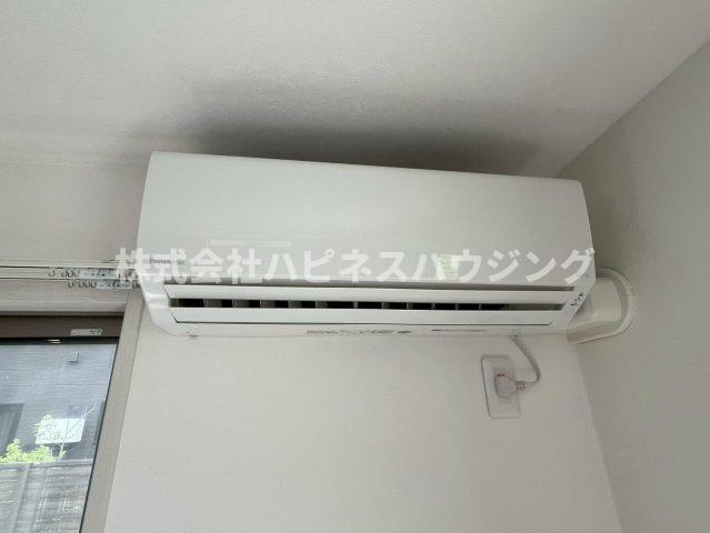 ミモザの設備|リビングにエアコンあり