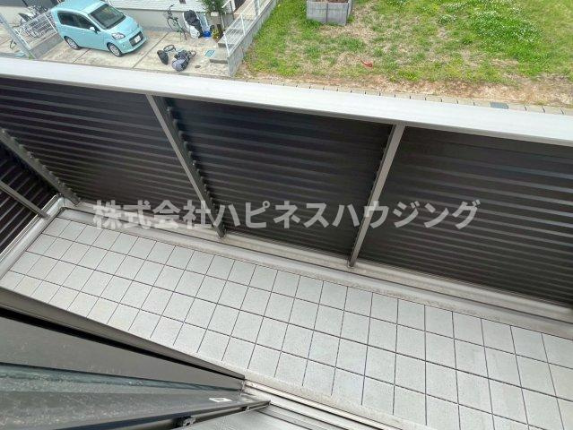 ミモザのバルコニー