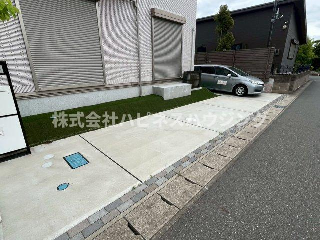 ミモザの駐車場|2台駐車可能