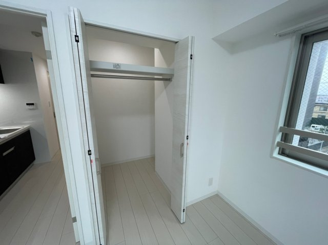 アークシティ柏の収納|広々としたウォークインクローゼット