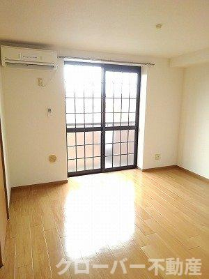 どんぐり村　Ａの居間・リビング