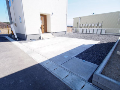 【駐車場】 | Livele Garden.S　本宮岩根　１２号棟