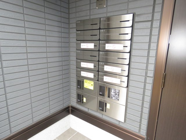 DーRESIDENCE仙波町のその他共用部分|ポスト　宅配ボックス