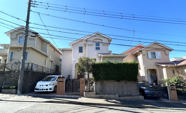 ■価格改定■フルリフォーム済み！広々住宅■泉区領家1丁目 中古戸建て 4180万円の外観