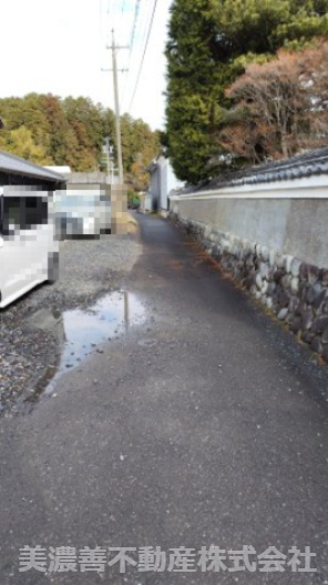 ６４６４５　岐阜市上西郷土地の周辺