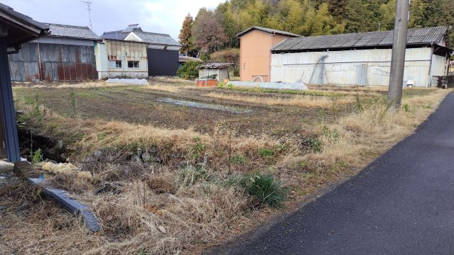 ６４６４５　岐阜市上西郷土地の外観