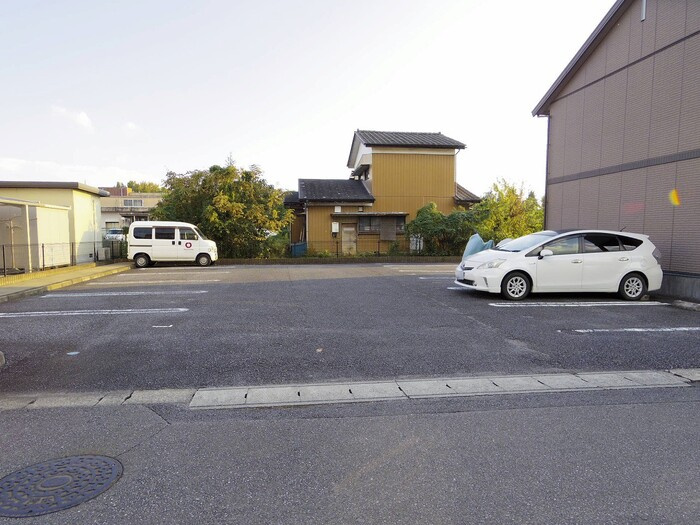 ＴＸハイムの駐車場|駐車場