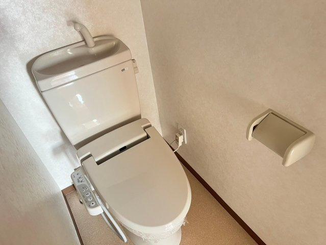 ウーヌスのトイレ