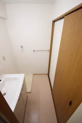 【洗面所】 | グミヒルズ