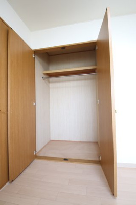 【寝室】 | グミヒルズ