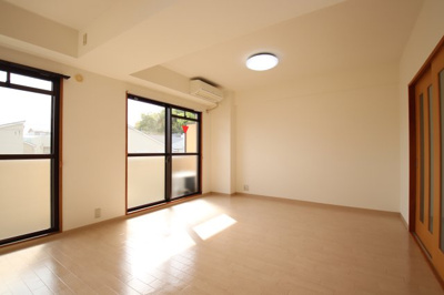 【居間・リビング】 | グミヒルズ