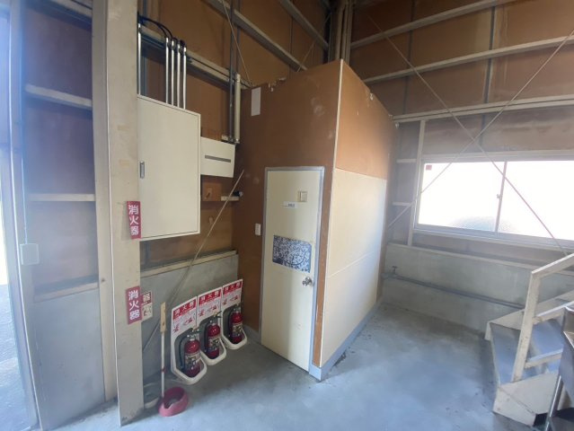 一ツ木町倉庫のトイレ