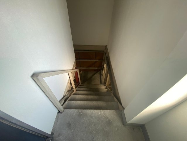 一ツ木町倉庫の内装