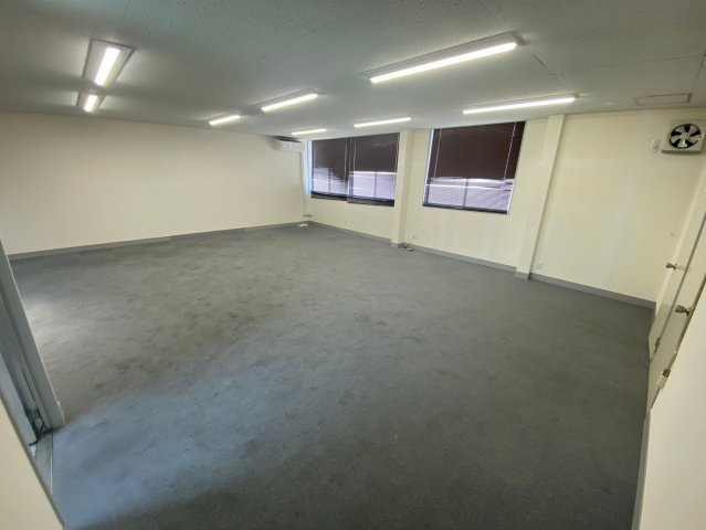 一ツ木町倉庫の内装