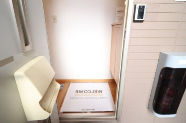 グリーンパーク豊四季の玄関