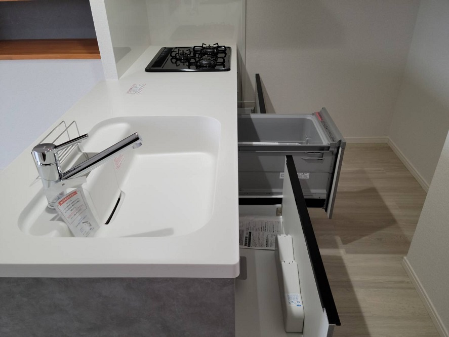 パレ・グランドール長者原駅前のキッチン|お料理しやすいキッチンです