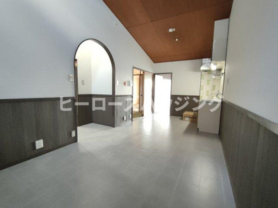 【居間・リビング】 | ラカーサ上野西