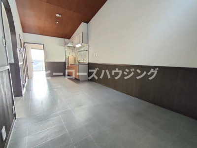 【居間・リビング】 | ラカーサ上野西 | ※2025年3月下旬撮影！