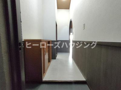 【玄関】 | ラカーサ上野西