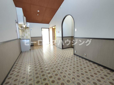 【居間・リビング】 | ラカーサ上野西