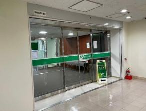 大阪駅前第1ビルの内装|きれいな内装です