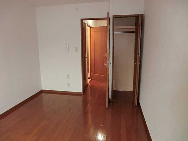 コート・エクラン光の収納|大きなスペースがあり、収納には困りません