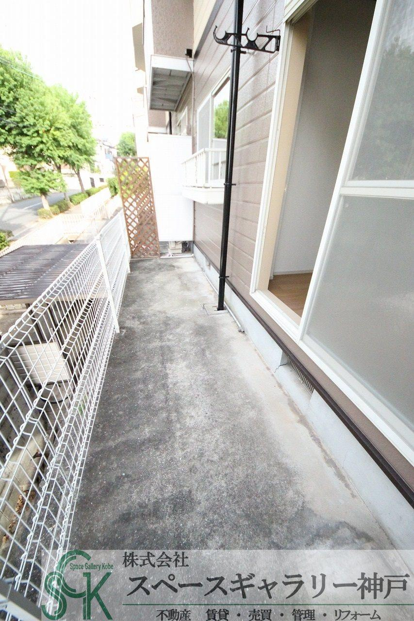 エスポワール今寺のバルコニー