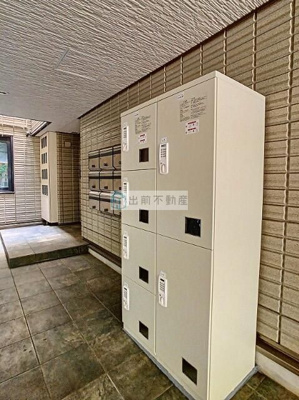 【ロビー】 | ラボム