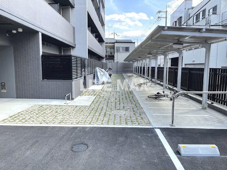 【駐車場】プレデコート西京極 