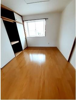 ささお壱番館の寝室|※お部屋により仕様が異なる場合があります。
