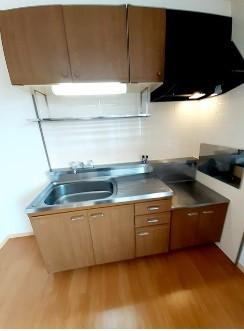 ささお壱番館のキッチン|※お部屋により仕様が異なる場合があります。