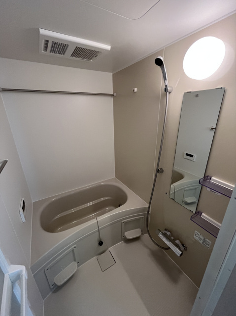 ＲＥＧＡＬＥＳＴ花尻Ⅲの浴室