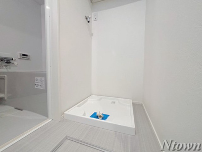 【設備】 | Bonnyvilla | 洗濯機置き場です
