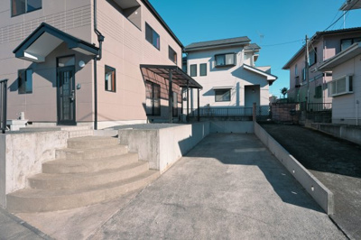 【駐車場】 | 太田市下浜田＿中古住宅 | 2台駐車可能なカースペースです！