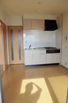 【居間・リビング】 | ニューシティアパートメンツ南小倉Ⅰ