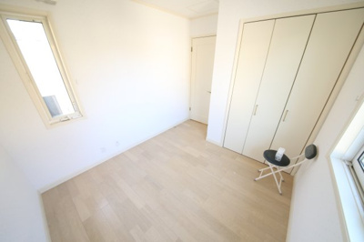 【洋室】 | 白岡市西１０丁目築浅中古戸建 | 洋室です