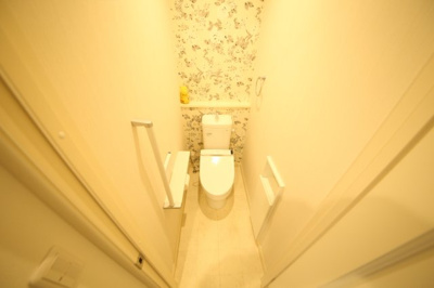 【トイレ】 | 白岡市西１０丁目築浅中古戸建 | ２階トイレ