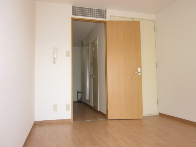 【洋室】 | ファミール西大寺