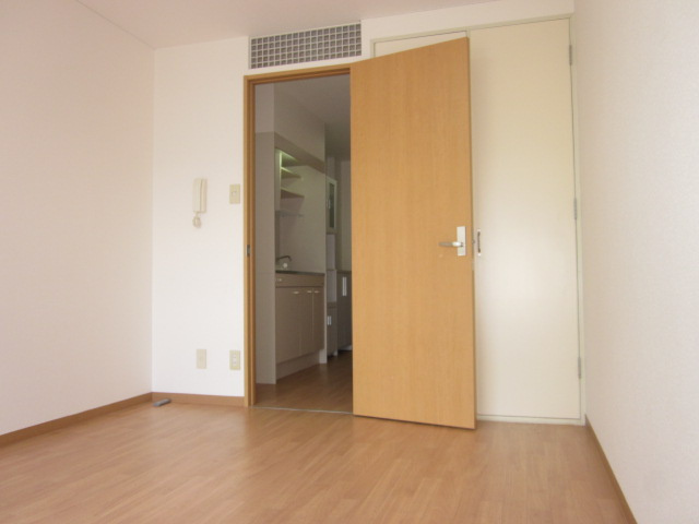 【洋室】 | ファミール西大寺