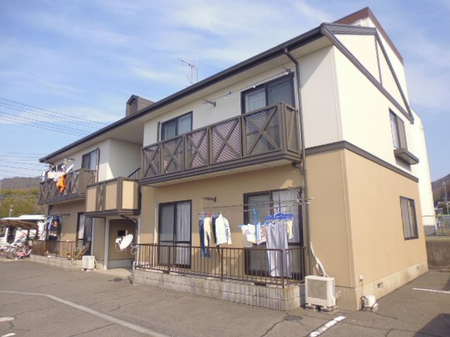 倉敷市児島稗田町のアパートの外観