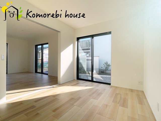 さいたま市北区日進町2丁目　新築一戸建て　エヴァーフォレストⅡ　01の洋室|使い勝手のいい洋室です