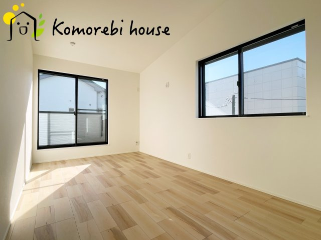 さいたま市北区日進町2丁目　新築一戸建て　エヴァーフォレストⅡ　01の寝室|使い勝手のいい寝室です