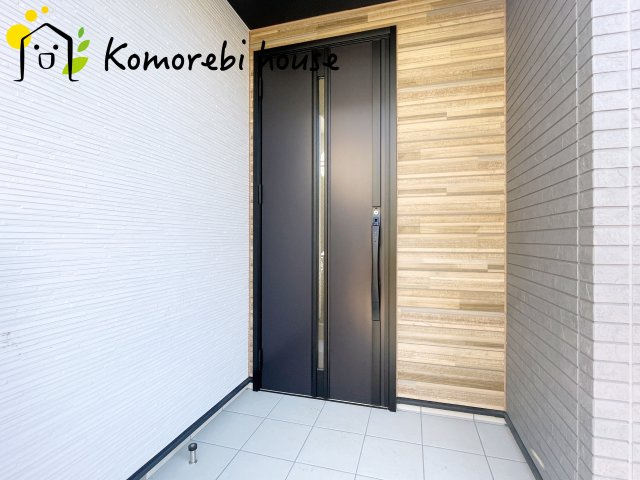 さいたま市北区日進町2丁目　新築一戸建て　エヴァーフォレストⅡ　01の玄関|きれいな玄関です