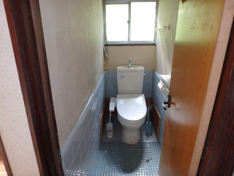 M0241H　マリンパーク中古別荘のトイレ