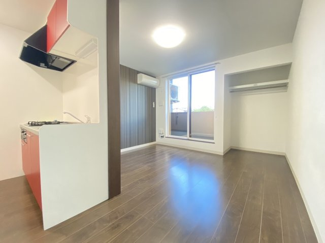 トピア安倍館Dの居間・リビング