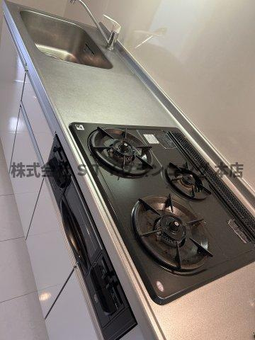 仲介手数料０円！LAKESIDE　IRINAKAのキッチン