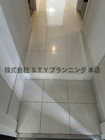 仲介手数料０円！LAKESIDE　IRINAKAの玄関