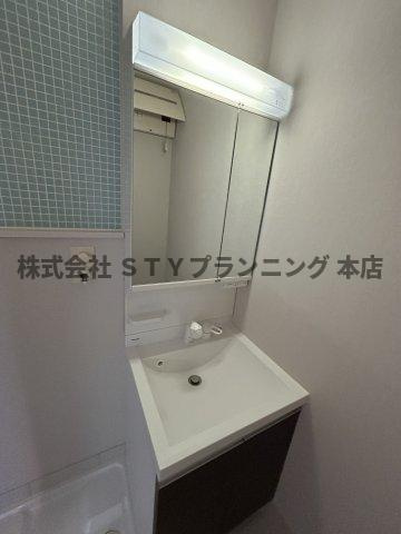 仲介手数料０円！LAKESIDE　IRINAKAの独立洗面台